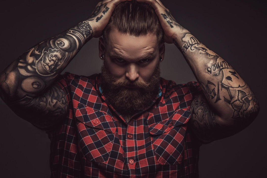 How to Get Rid of Beard Dandruff or “Beardruff" - Castlebeard