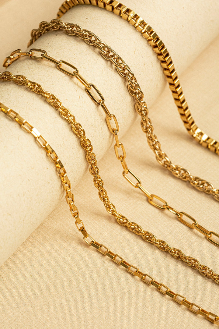 14k Yellow Gold Cable Chain Design Bracelet (0.90 mm)